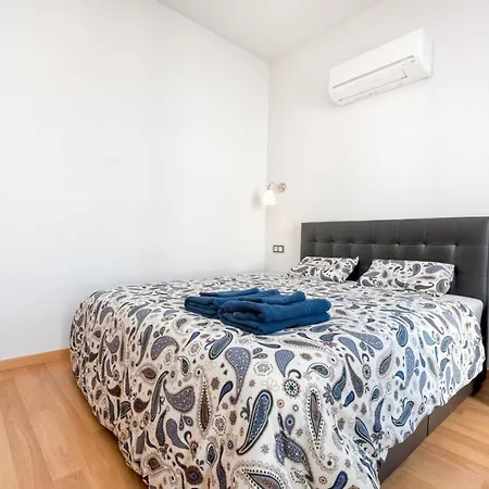 Jinetes Penthouse In By Solaga Homes Apartment *